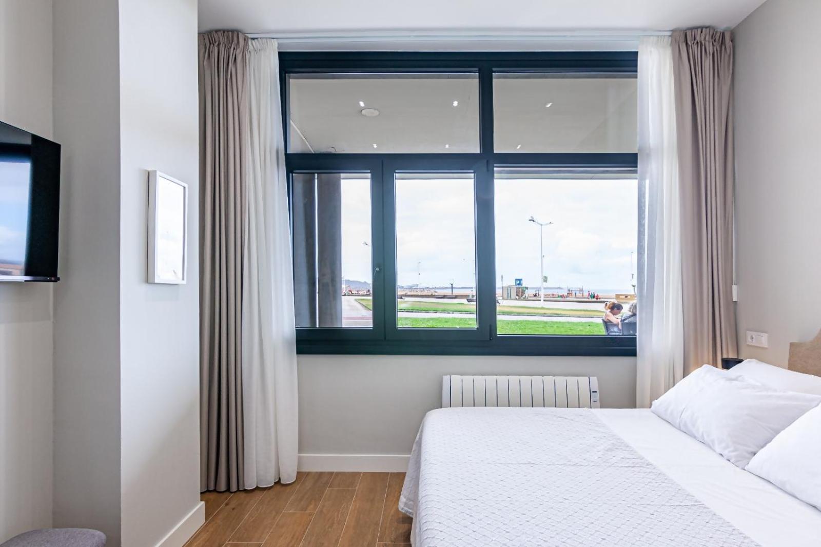 Av Poniente Playa Apartamento Gijón